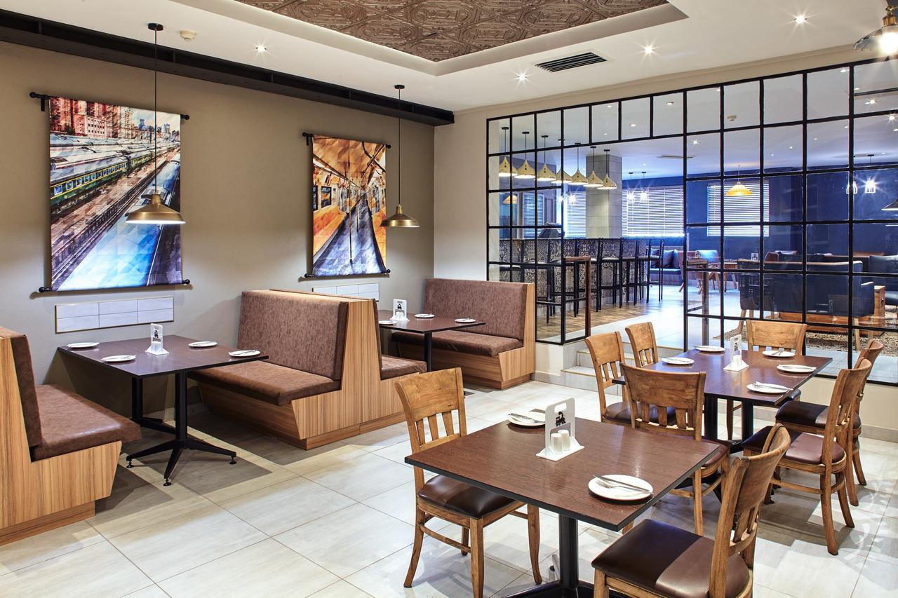 Garden Court Milpark, Johannesburg Exterior photo